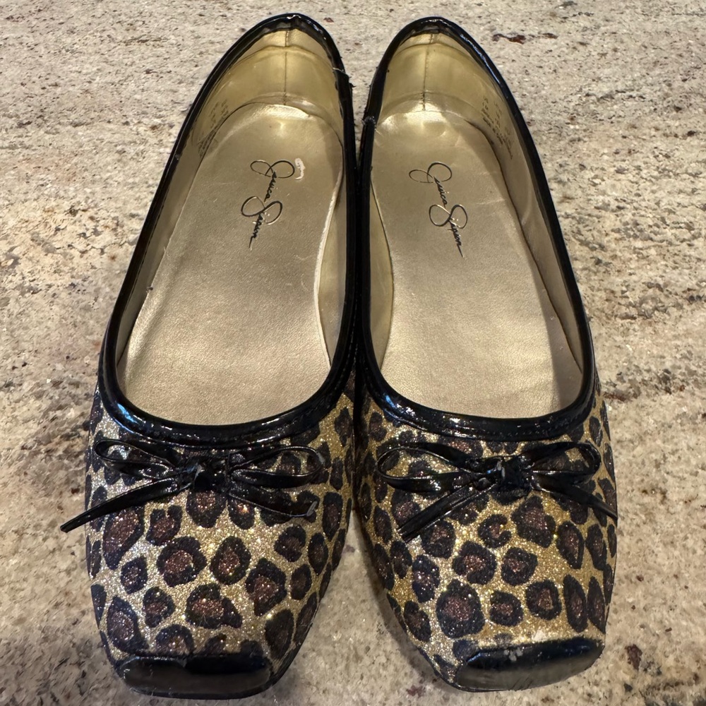 Jessica Simpson Glitter Leopard Dress Shoes Girls 1